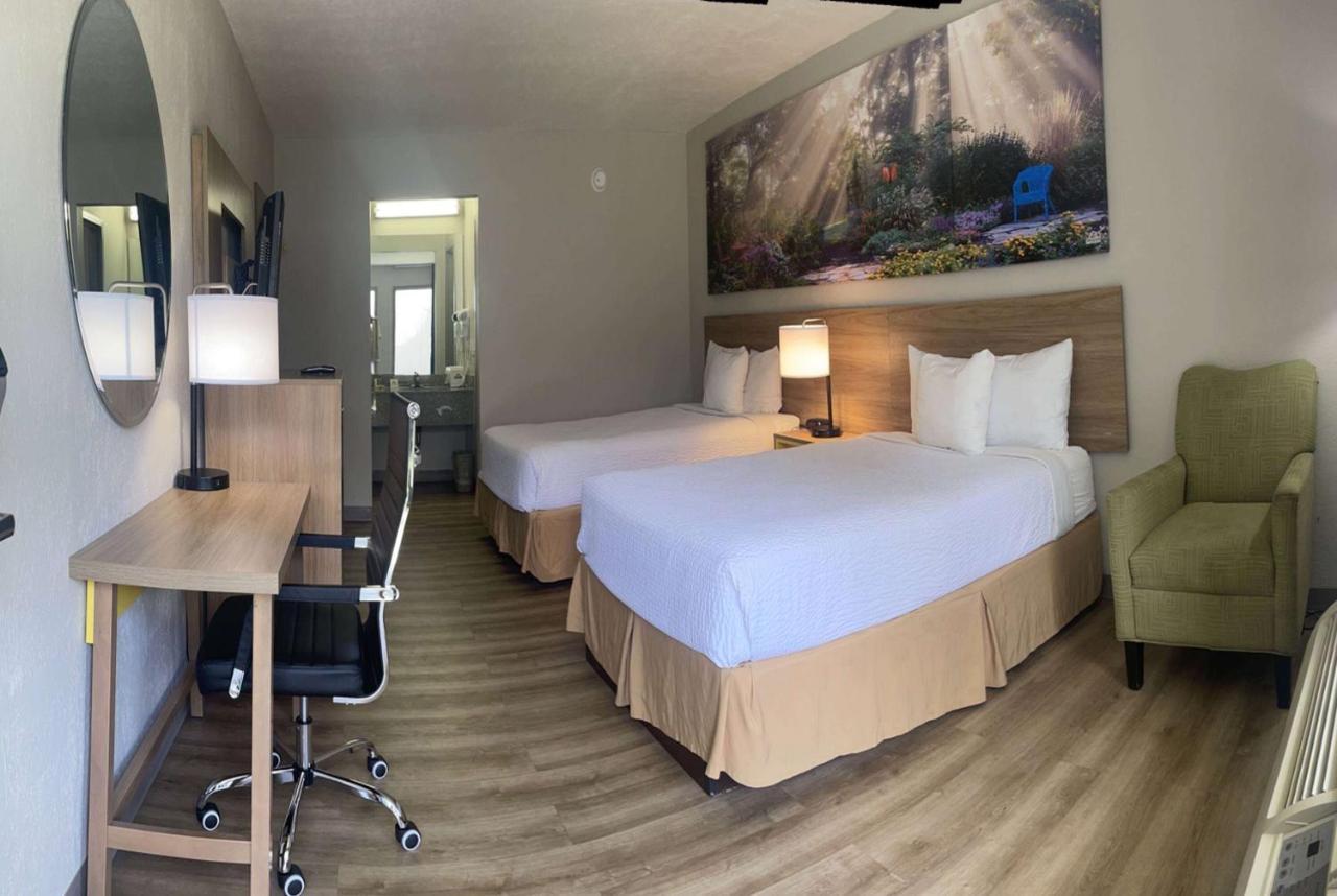 Days Inn By Wyndham Lake Park/Valdosta Esterno foto